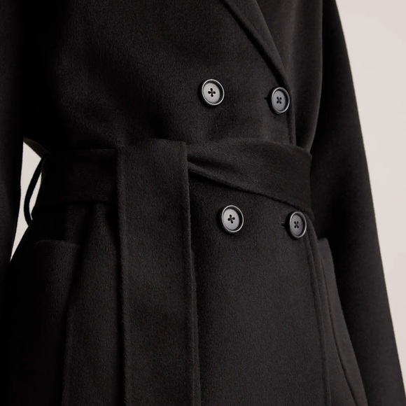 QUINCE 100% Mongolian Cashmere Double-Faced Wrap Coat
Retail $3,990.00 - Picture 5 of 15